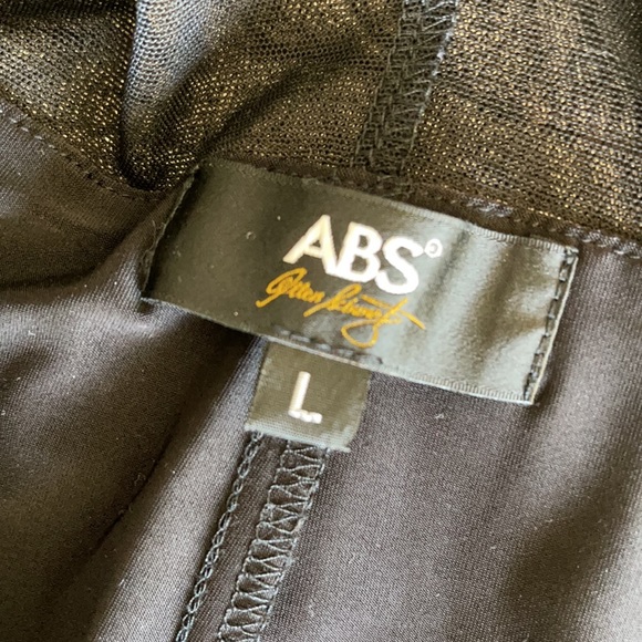 ABS dress - Picture 6 of 8